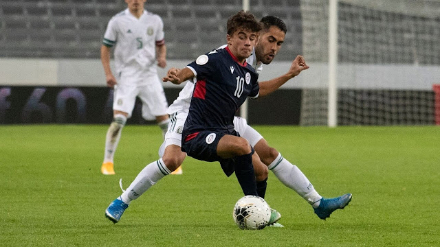 AZCONA, ¨UNA MIRADA CRÍTICA AL NUEVO TALENTO DEL FÚTBOL DOMINICANO¨